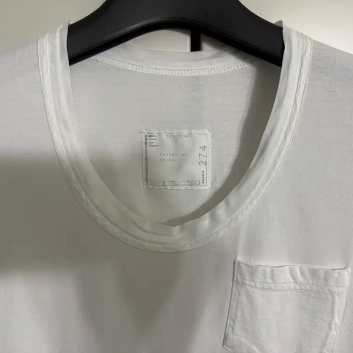 [BUNJANG] Unisex White V-Neck T-Shirt Size S / 유넥 화이트 반팔 티셔츠 s 90-95