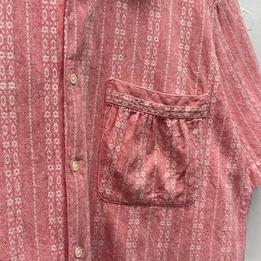 [BUNJANG] More Than You Japan Geometric Pattern Short Sleeve Shirt / L) Japan Geometric Pattern Short Sleeve
