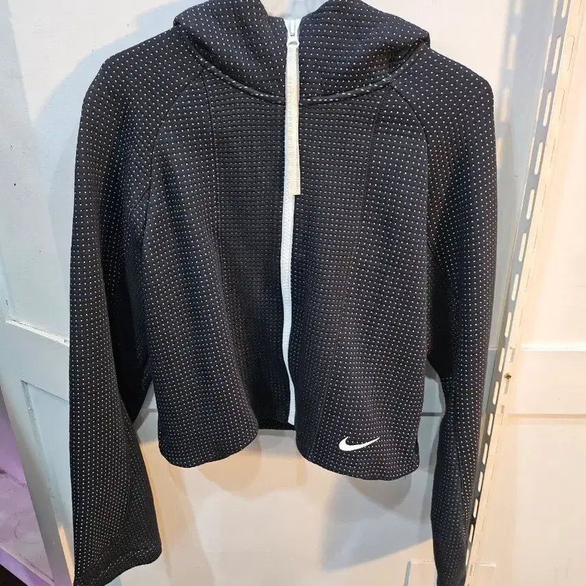 [BUNJANG] Nike Black Dot Crop Hoodie Zip-up / <만원빈티지>나이키 블랙 도트 크롭 후드집업