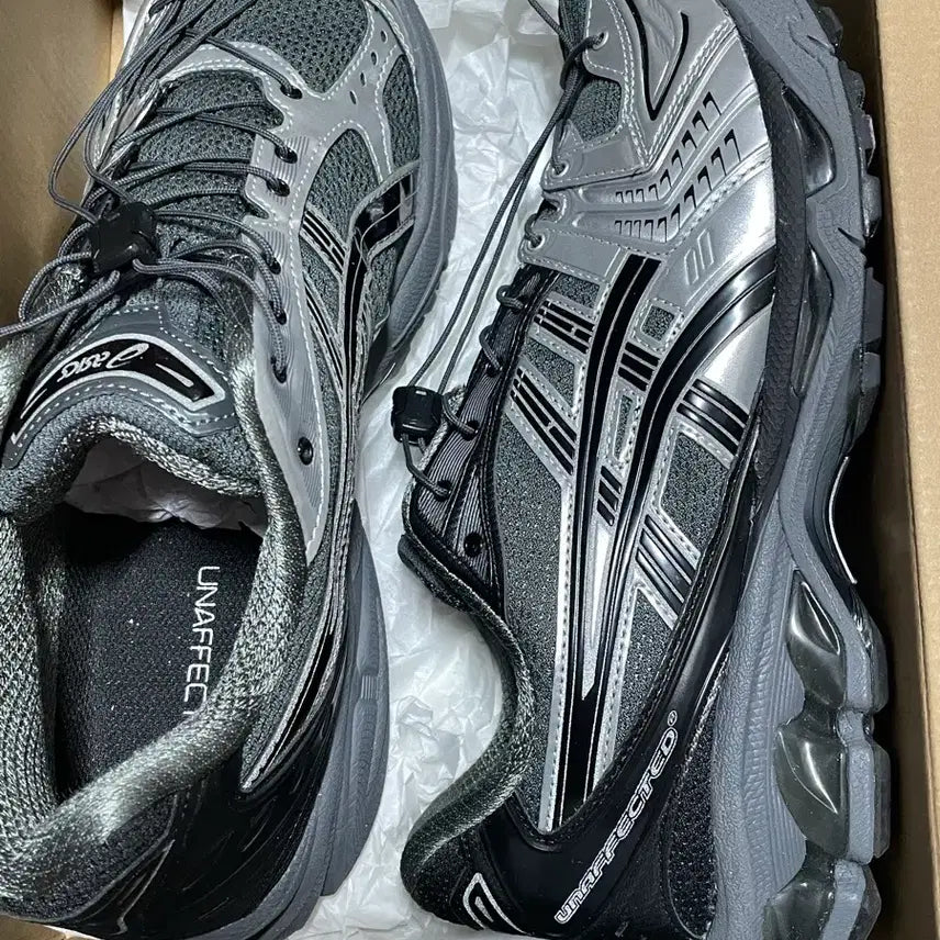 [BUNJANG] ASICS x Unaffected GEL-KAYANO 14 "Silver Moon" / 아식스 x 언어펙티드 젤 카야노 14 실버문