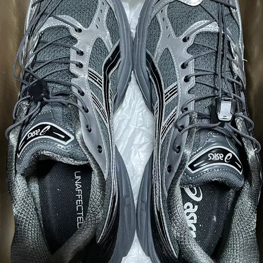 [BUNJANG] ASICS x Unaffected GEL-KAYANO 14 "Silver Moon" / 아식스 x 언어펙티드 젤 카야노 14 실버문