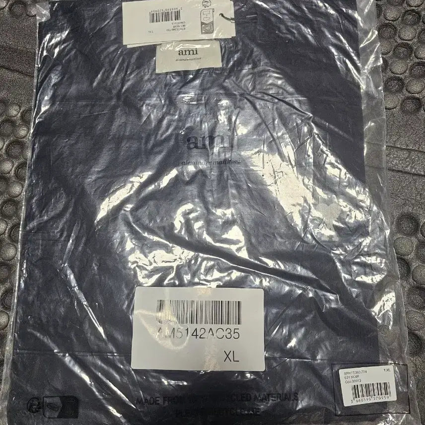[BUNJANG] AMI Black Short Sleeve T-Shirt XL / 아미 블랙 반팔 티셔츠 XL 새상품