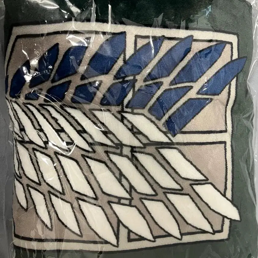 [BUNJANG] Attack on Titan Survey Corps Blanket Frank Burger Collaboration / 진격의 거인 조사병단 담요 프랭크버거 콜라보 미개봉