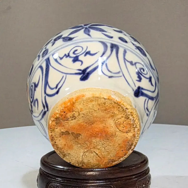[BUNJANG] Joseon Dynasty White Porcelain Vase with Blue Underglaze Floral Decoration / 백자청화화훼전지문소호
