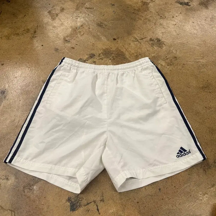 [BUNJANG] Adidas White Sideline Training Shorts / [정품/95] 아디다스 흰색 화이트 사이드라인 트레이닝 반바지