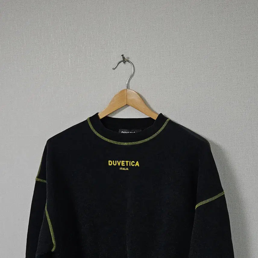 [BUNJANG] DUVETICA Cropped Sweatshirt Training Sportswear M / 듀베티카 크롭 맨투맨 트레이닝 스포츠테리 M (백화점 정품)