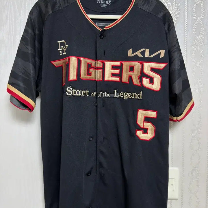 [BUNJANG] Kia Tigers Kim Do-young 10-10 Monthly Commemorative Jersey 2XL / 기아 김도영 월간 10-10 기념 유니폼 110 2XL