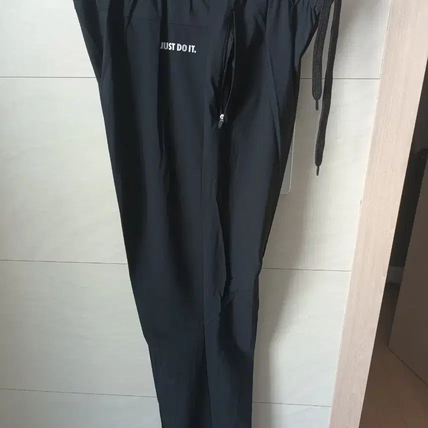[BUNJANG] Nike Dri-FIT Cooling Training Pants - Black, L / 나이키 드라이핏 여름용 냉감 팬츠 L 블랙  새상품