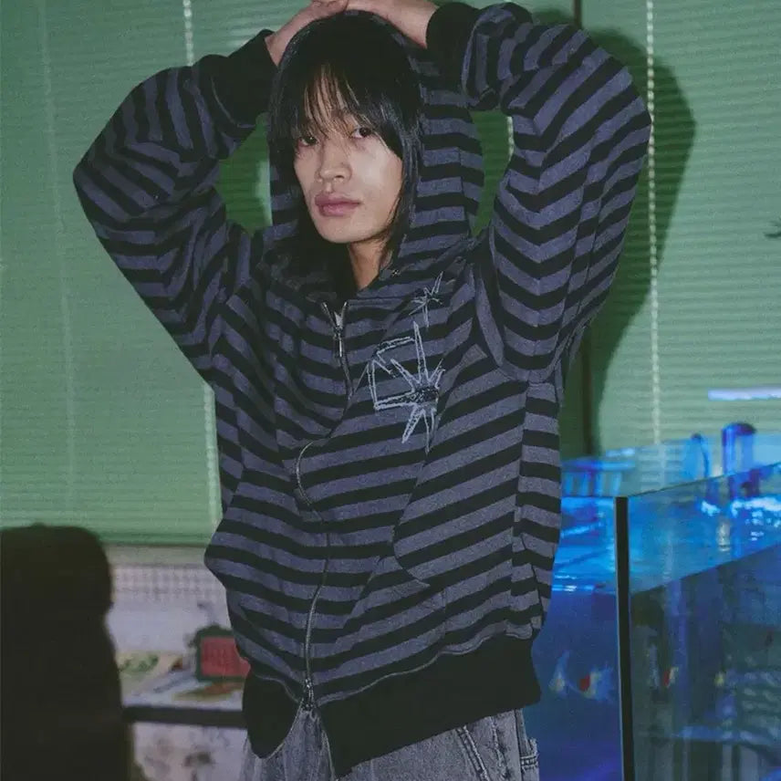 [BUNJANG] Untitle Starry Night Stripe Hoodie Zip-Up L / [리쿠 손민수]언타이틀 스테리나잇 스트라이프 후드집업 L