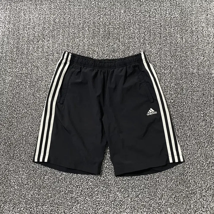 [BUNJANG] Adidas 3-Stripes Woven 5-Part Shorts / 빈티지9. 아디다스 삼선 3-스트라이프 우븐 바스락 5부 반바지 숏팬츠