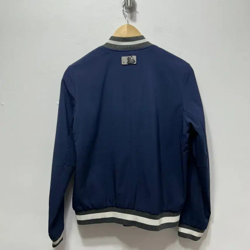 [BUNJANG] MLB LA Dodgers Navy Baseball Jumper XS / MLB LA 다저스 네이비 야구 점퍼 XS