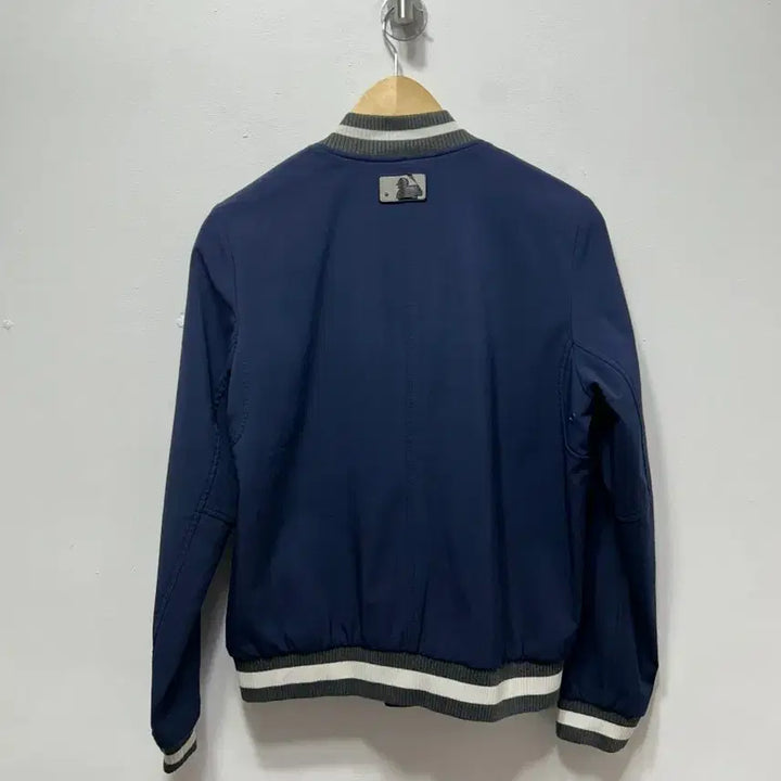 [BUNJANG] MLB LA Dodgers Navy Baseball Jumper XS / MLB LA 다저스 네이비 야구 점퍼 XS