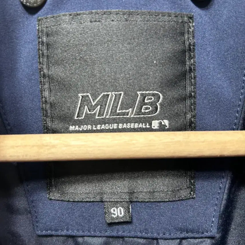[BUNJANG] MLB LA Dodgers Navy Baseball Jumper XS / MLB LA 다저스 네이비 야구 점퍼 XS