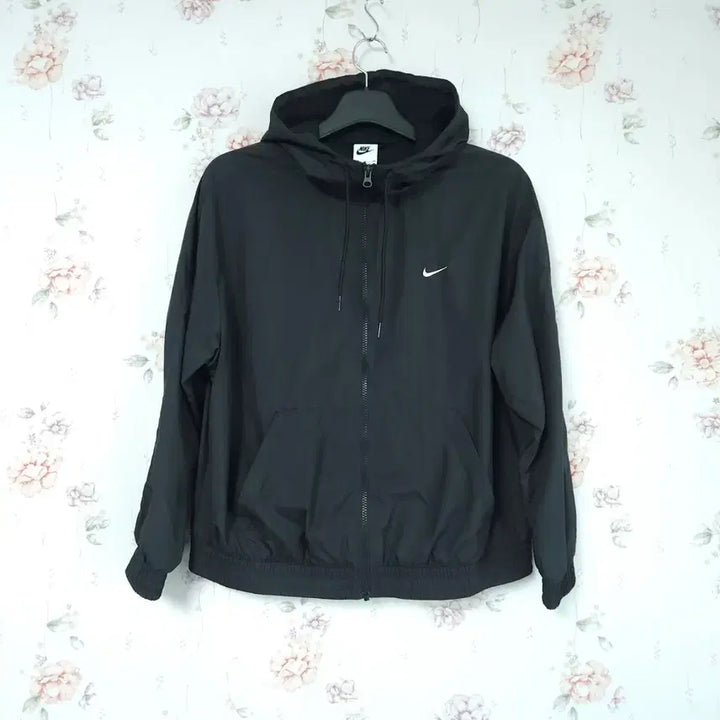 [BUNJANG] Nike Black Hooded Windbreaker Jacket XL / XL)나이키 블랙 후드 바람막이 자켓