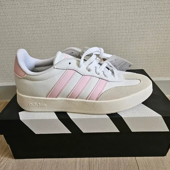 [BUNJANG] Adidas Tennis Shoes White Pink Size 240 / 아디다스 테니스화 240