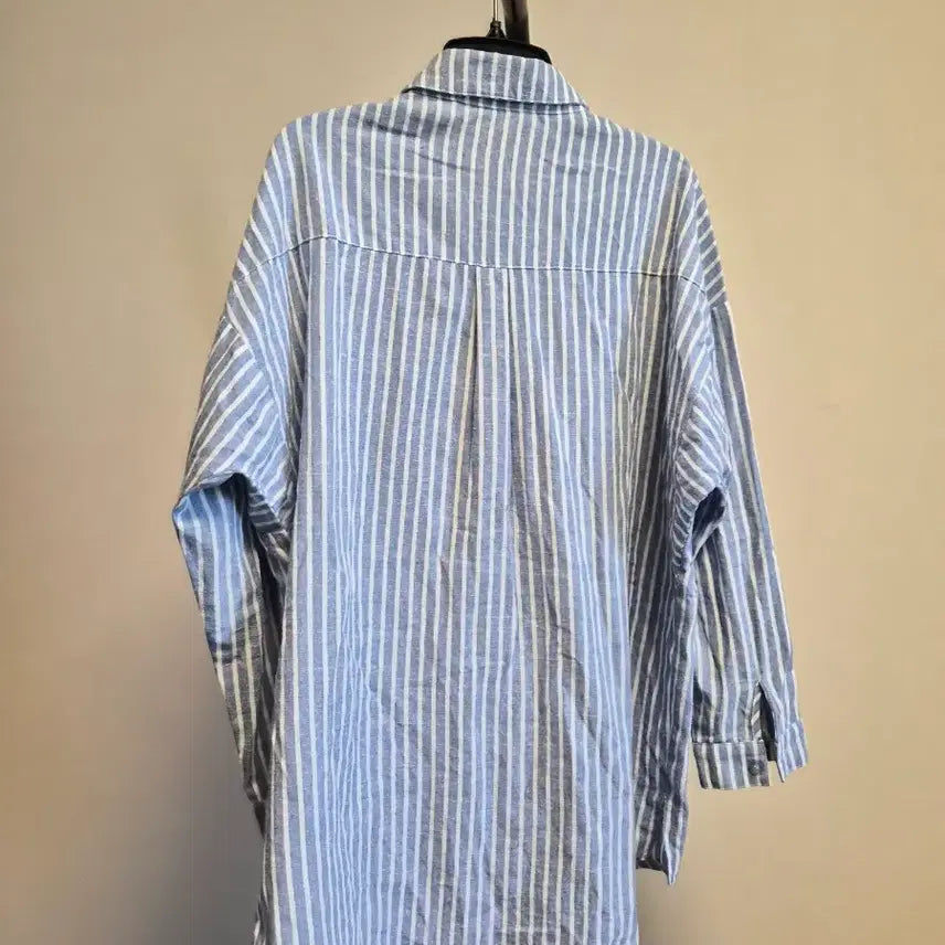 [BUNJANG] Striped Embroidered Long Shirt / 스트라이프 자수 롱 셔츠 free size
