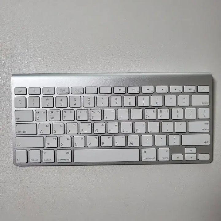 [BUNJANG] Apple Wireless Keyboard (1st Generation) / 애플 무선 키보드