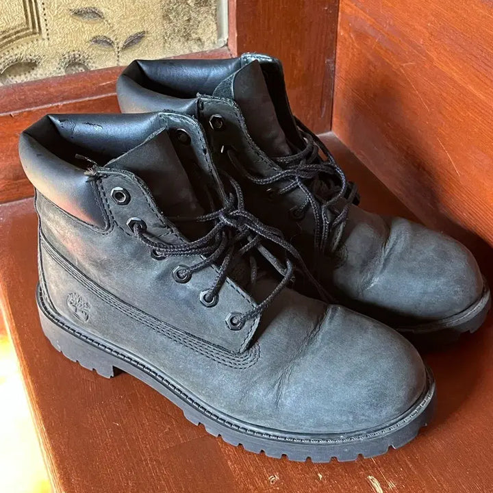 [BUNJANG] Timberland 6-Inch Premium Boots (Wheat Nubuck, Size UK 2.5) / 팀버랜드 6인치 프리미엄 부츠 12707M uk2.5