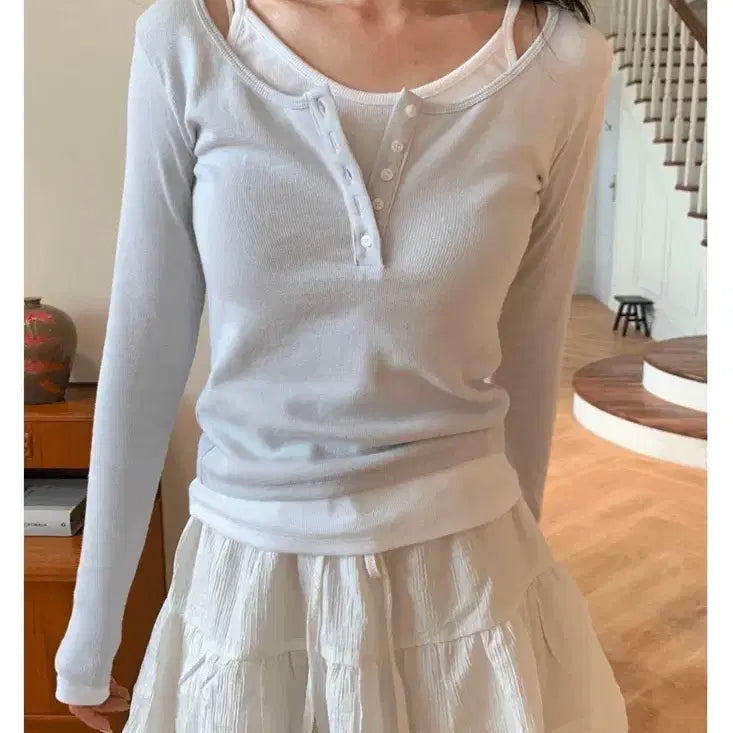 [BUNJANG] Merry From Me Rave Sleeveless Layered T-shirt / 메리프롬미 레이브 나시 레이어드 티셔츠