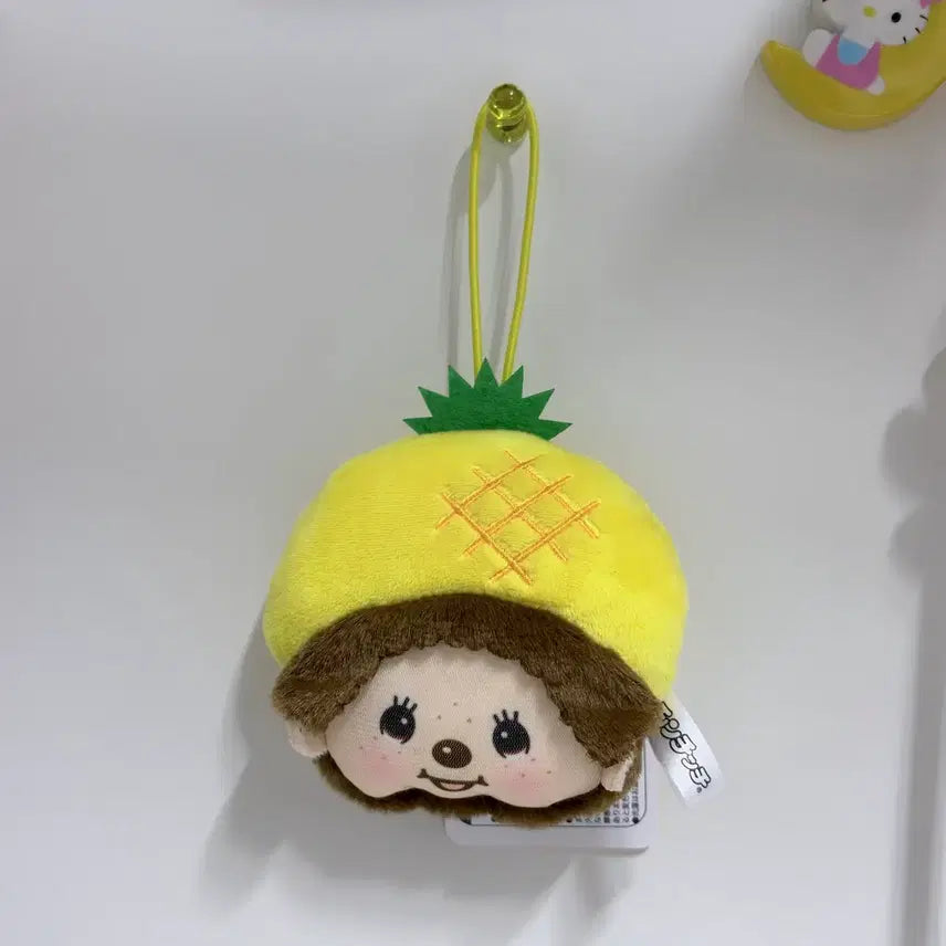 [BUNJANG] Monchhichi Pineapple Doll Keychain / 오키나와 몬치치 인형키링 파인애플 몬치치