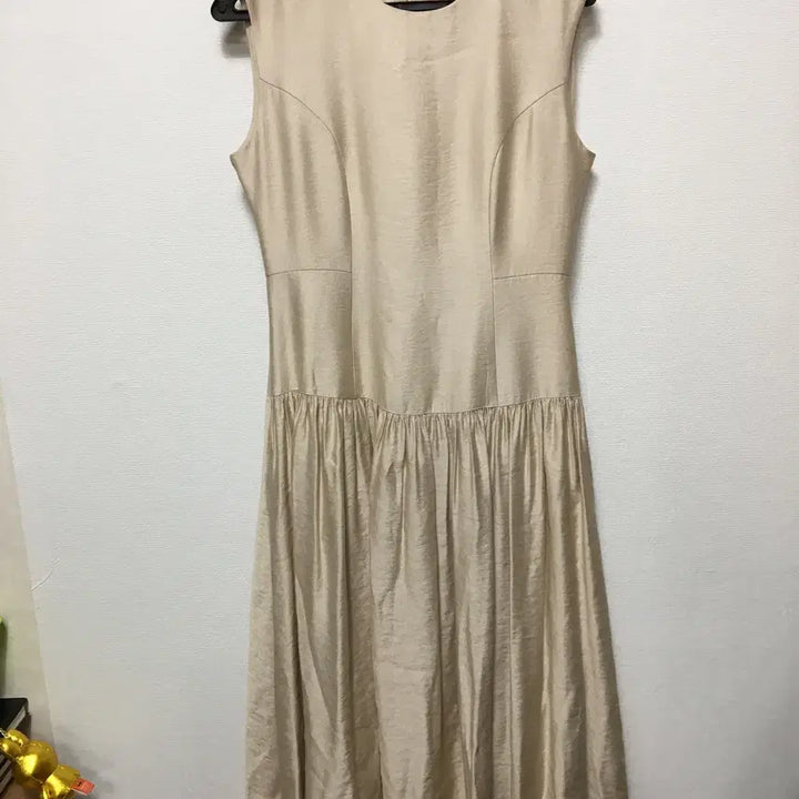 [BUNJANG] Jisudawm Sleeveless Maxi Long Dress / 지수다움 민소매 맥시 롱원피스