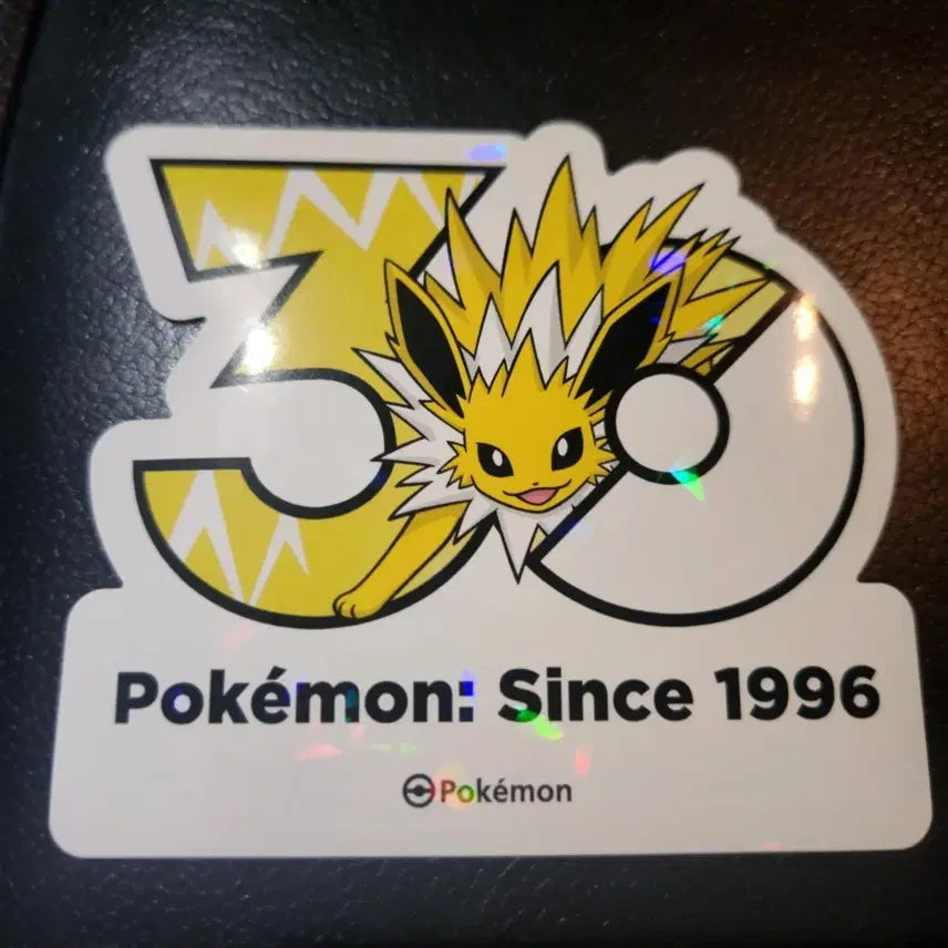 [BUNJANG] Pokemon 30th Anniversary Logo Sticker (Jolteon) / 포켓몬 30주년 로고 스티커 1165종 (쥬피썬더)