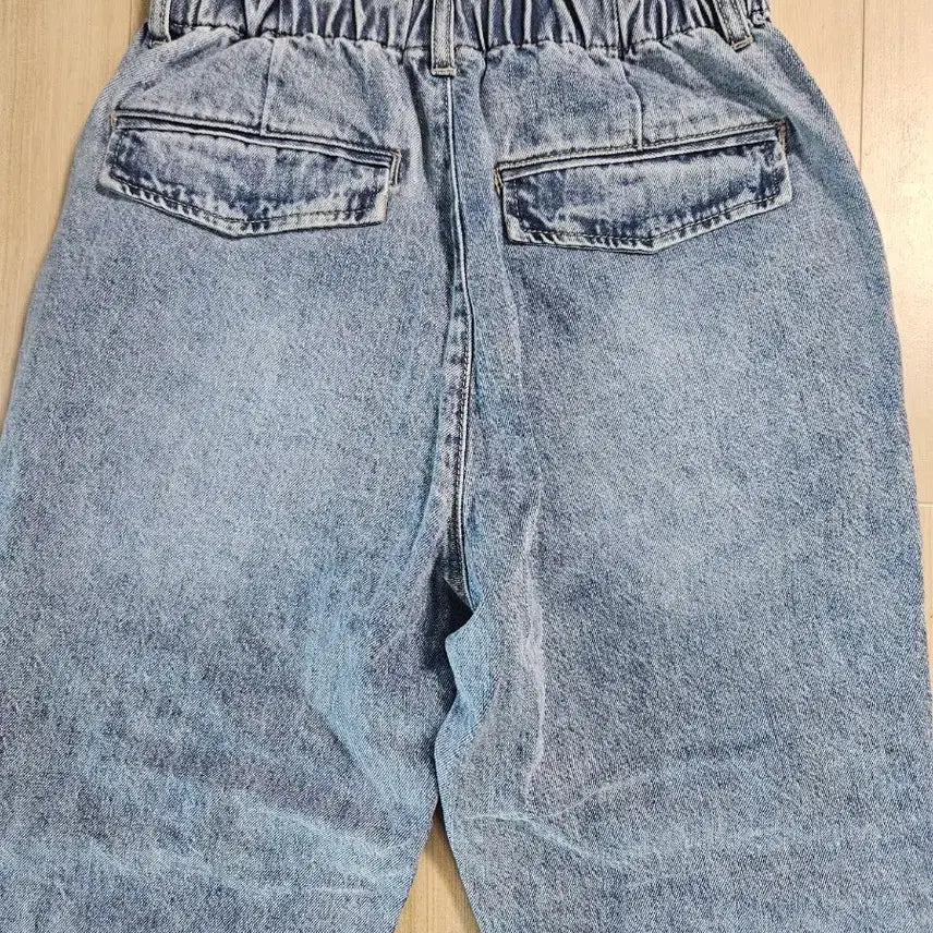 [BUNJANG] Kai-aakmann Back-Banding Denim Pants Size S New / [Kai-aakmann] 카이아크만 뒷밴딩 데님팬츠 S 새상품