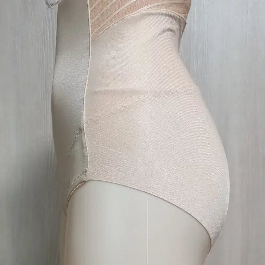 [BUNJANG] High-Waist Girdle, Size 70/95 / 보정 속옷 하이웨스트 거들 70/95 사이즈