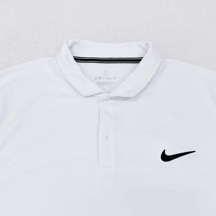 [BUNJANG] Nike White Functional Collar T-Shirt Men&