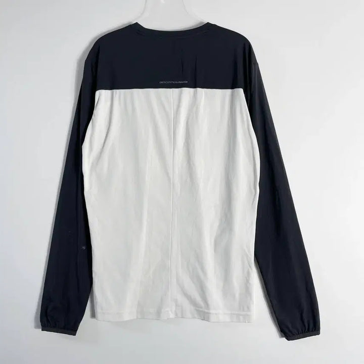 [BUNJANG] Descente Sport Shirt Size 100 / E1 데상트 스포츠셔츠 100사이즈