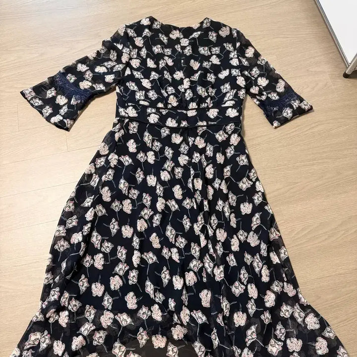 [BUNJANG] GGPX Flower Pattern Long Dress / 플라워 패턴 쉬폰 롱 원피스