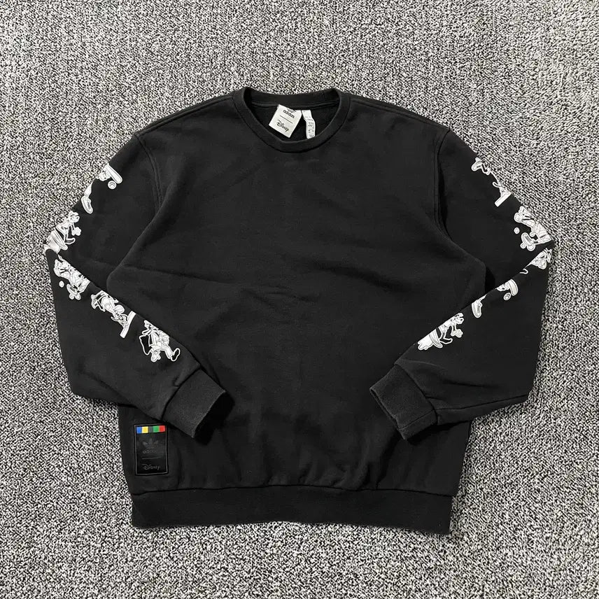 [BUNJANG] Adidas Disney Collaboration Sweatshirt with Arm Printing / 빈티지9. 아디다스 디즈니 콜라보 암 프린팅 스웻셔츠 맨투맨