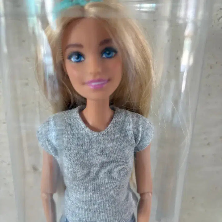 [BUNJANG] Barbie Doll Blonde Wavy Hair Blue Skirt / 바비인형 금발 웨이브 헤어 블루 스커트