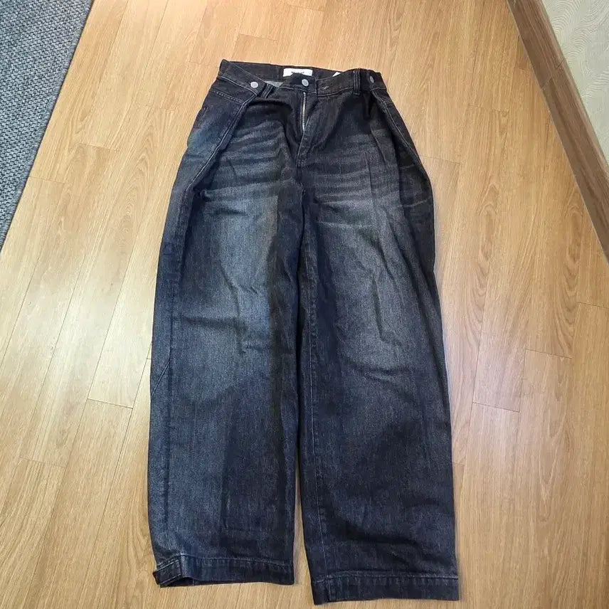 [BUNJANG] Allene Folding Jeans Size 2 / 알렌느 폴딩진 2사이즈