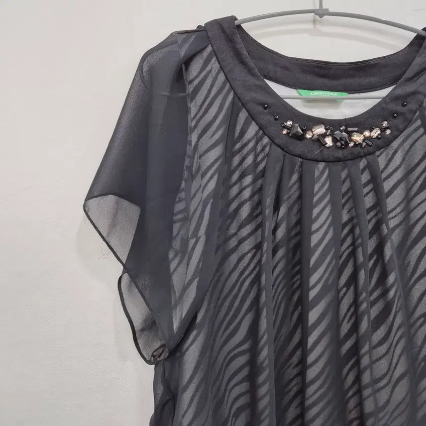 [BUNJANG] Crocodile Black Chiffon Double Layer Blouse / 크로커다일 블랙 쉬폰 이중 블라우스