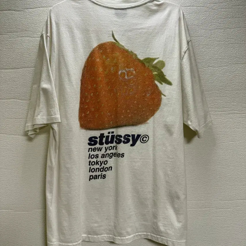 [SOLD OUT] 스투시 딸기 반팔 티셔츠 화이트