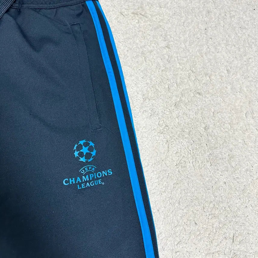 [BUNJANG] Adidas Real Madrid Champions League Training Pants 100 / 아디다스 레알마드리드 챔피언스리그 바지 트레이닝 팬츠 100