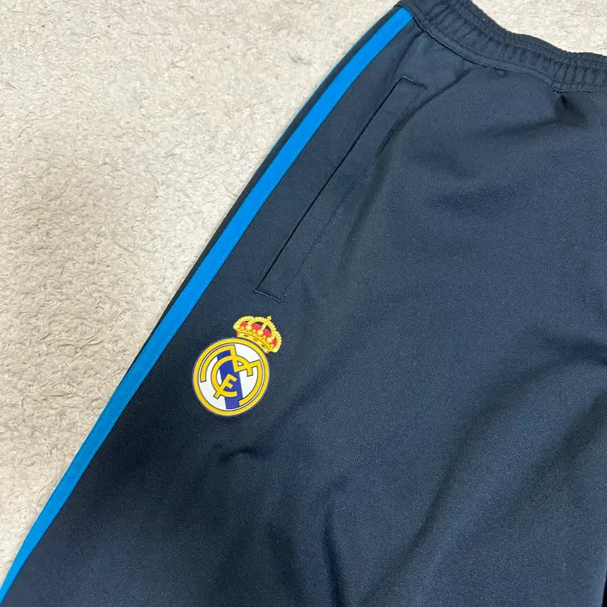 [BUNJANG] Adidas Real Madrid Champions League Training Pants 100 / 아디다스 레알마드리드 챔피언스리그 바지 트레이닝 팬츠 100