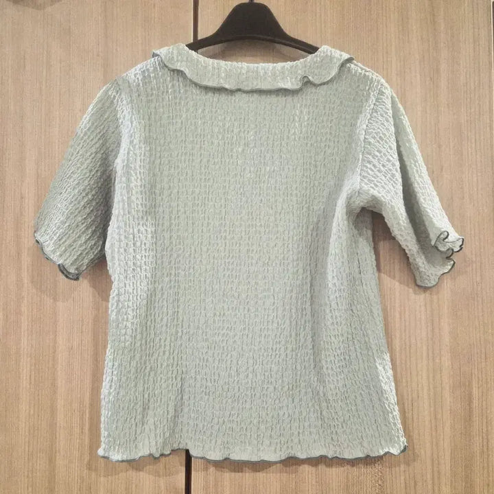 [BUNJANG] Frill Blouse / 반팔 프릴 블라우스