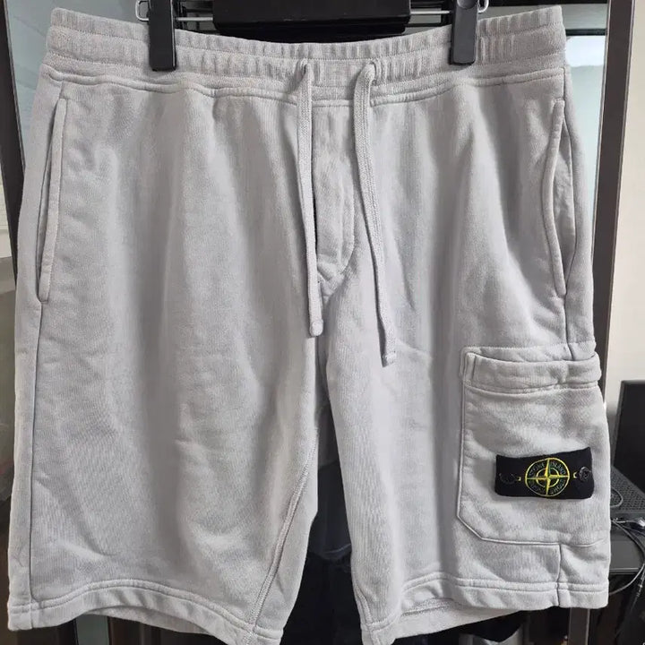 [SOLD OUT] 스톤아일랜드 버뮤다 쇼츠 팬츠 XL