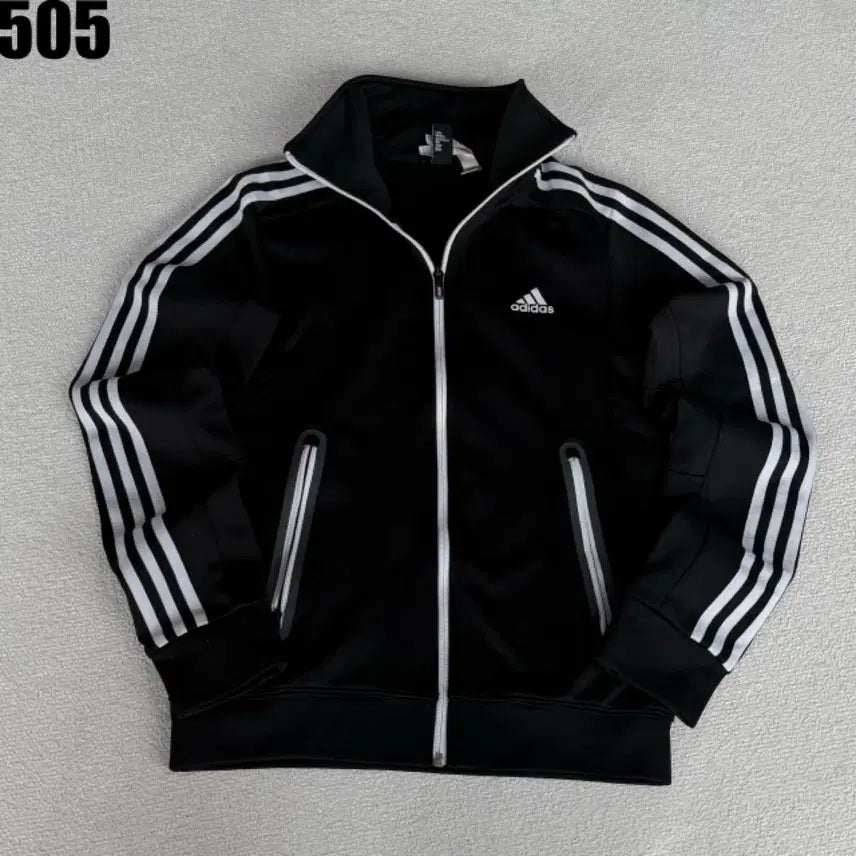 [BUNJANG] Adidas Three-Stripes Black Track Jacket Zip-Up (Size S) / 아디다스 삼선 트레이닝 블랙 집업 s
