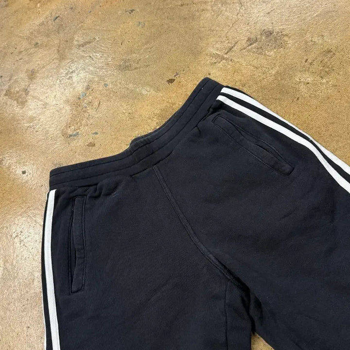 [BUNJANG] Adidas 3-Stripes Training Shorts / [정품/S] 아디다스 삼선 트레이닝 반바지