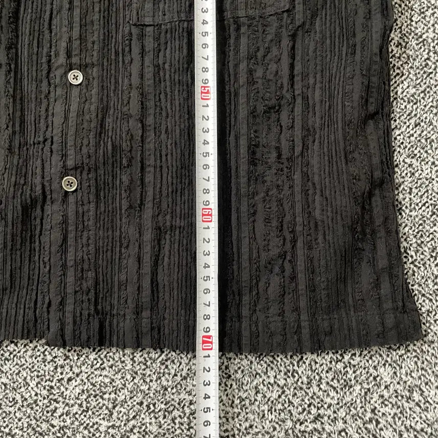 [SOLD OUT] 빈티지9. 인사일런스 텍스쳐 블라우스 반팔 셔츠 티셔츠 블랙