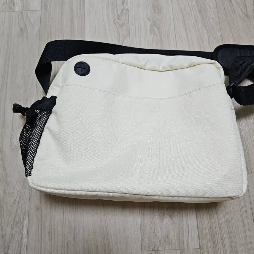 [BUNJANG] Customizable Display Bag with Keyring / 덕질가방