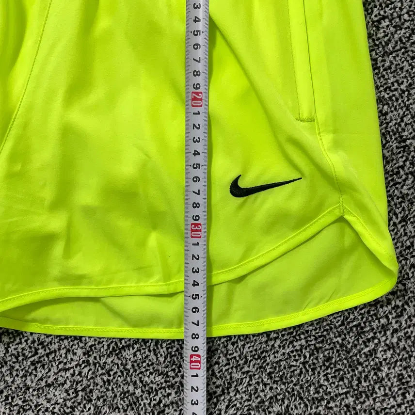 [BUNJANG] Nike Vintage Running Shorts Neon Yellow Mesh Lining / 빈티지9. 나이키 러닝 숏팬츠 반바지 네온 형광 옐로우 안감 메쉬