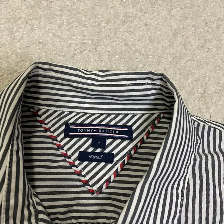 [BUNJANG] Tommy Hilfiger Striped Long Sleeve Shirt Women&
