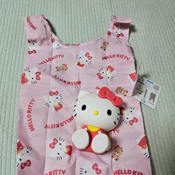 [BUNJANG] Hello Kitty Silicone Shopping Basket Keychain / 키티 실리콘 장바구니 키링