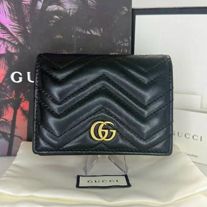 [BUNJANG] Gucci GG Marmont Card Wallet Black Gold Hardware / (정품)구찌 마몬트 지갑 블랙