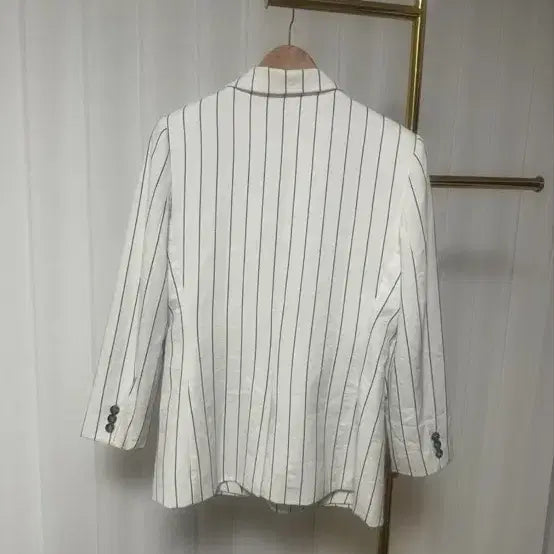 [BUNJANG] DKNY Striped Blazer / DKNY 스트라이프 블레이저