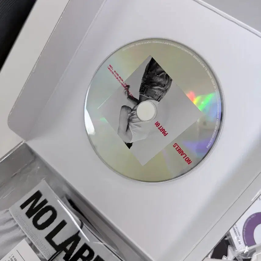 [BUNJANG] TXT Yeonjun NO LABELS Trunk Version Album (Shorts, POB) / 연준 노레이블즈 NO LABELS 트렁크버전 앨범